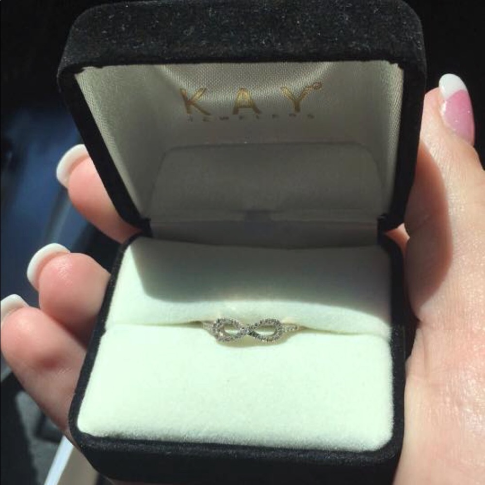 Sterling silver infinity ring